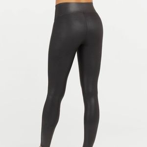 Spanx Faux Leather Leggings Medium - Like New